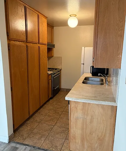 10144 Tabor St. — Photo 9