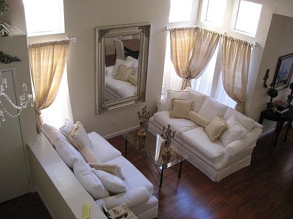 2nd image of 25042 Dania Ln
