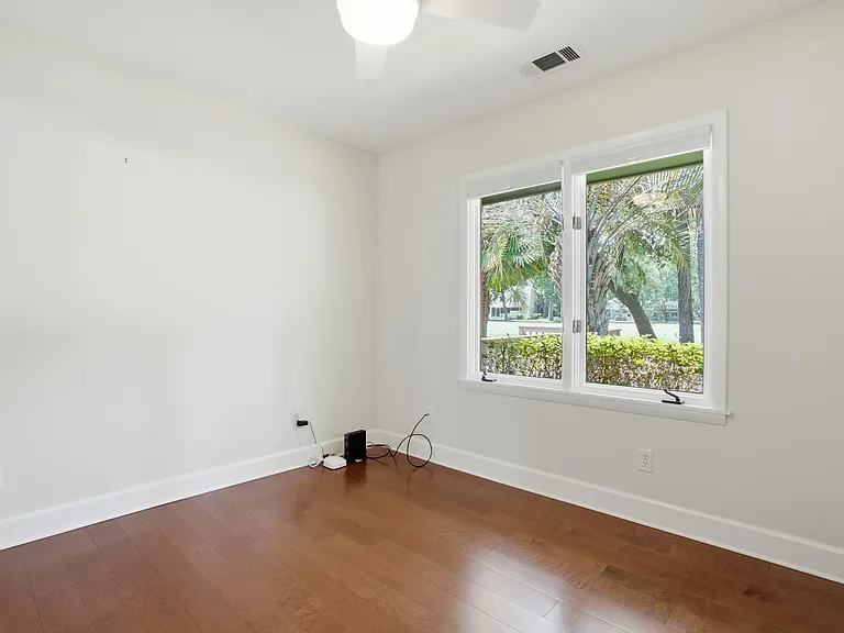 5 Fairlawn Ct — Photo 30