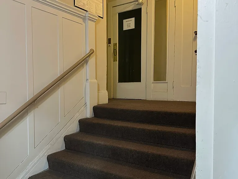 1121 Bush St #3 — Photo 19