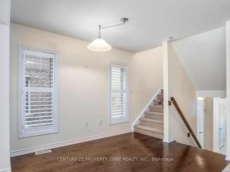 190 Summit Ridge Dr — Photo 9