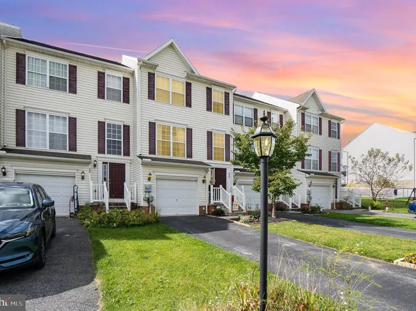 320 Mesa Ln, York, PA 17408