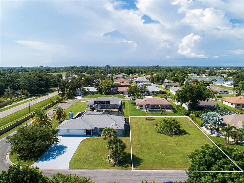 1st image of Perimeter Dr