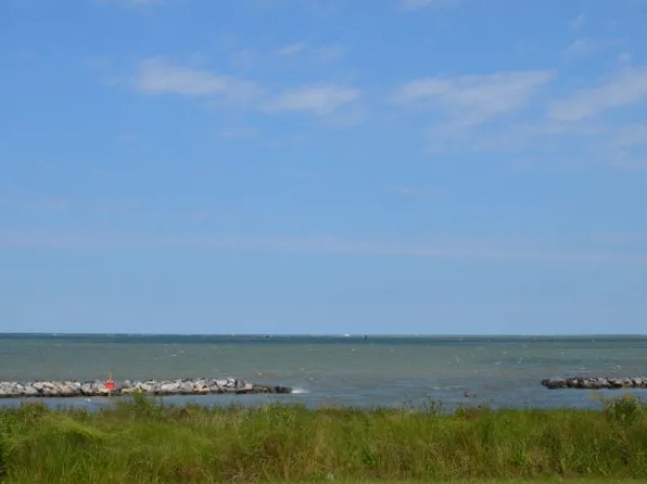 119 Sunset Blvd, Cape Charles, VA 23310
