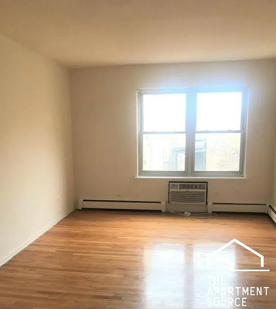 6830 North Sheridan Road #463 — Photo 4
