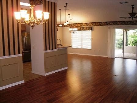 Formal Dining