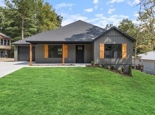 9 Kirkcudbright Ln, Bella Vista, AR 72715