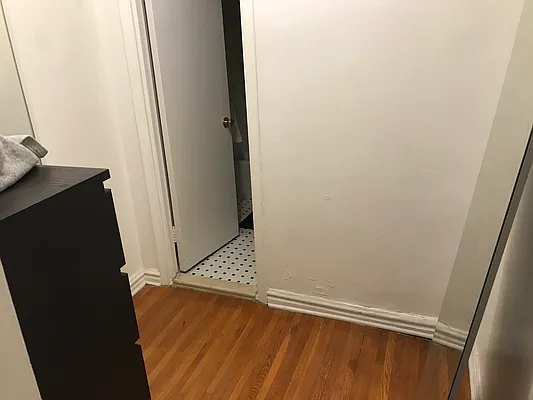 Rented by SUN WOOD REAL ESTATE | media 16