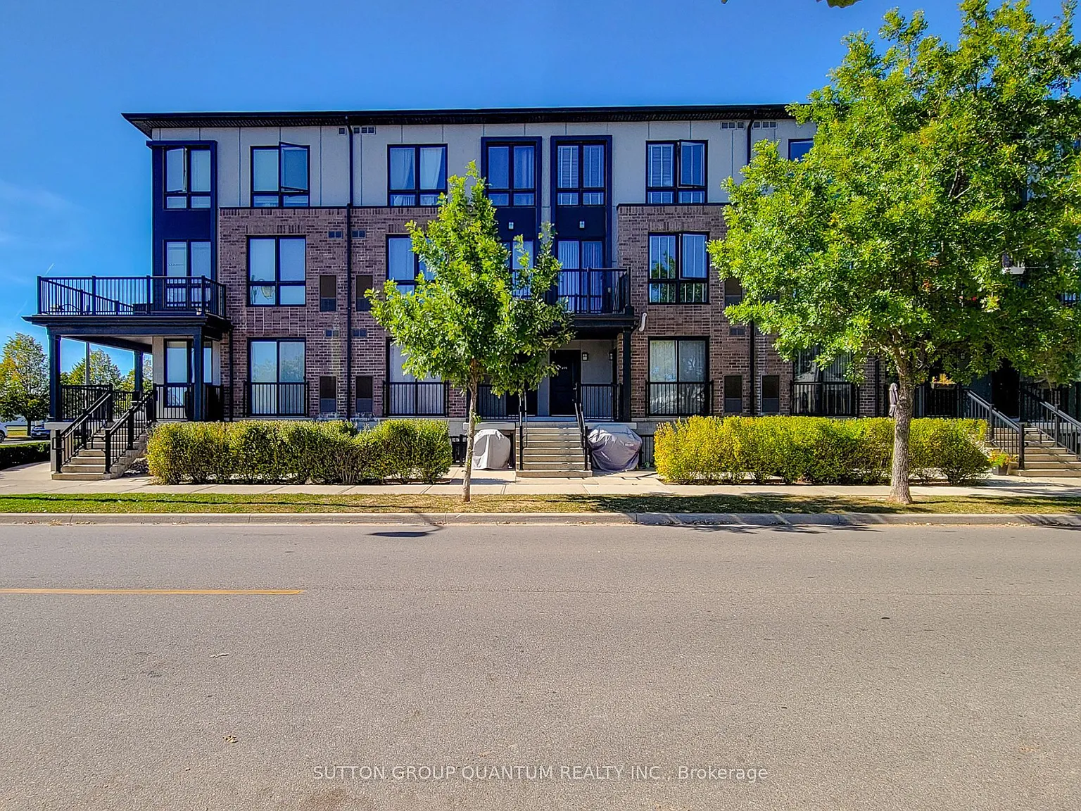 2 bed, $2,800 — Photo 1