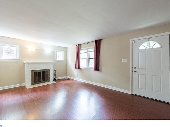 5th image of 308 Forest Dr