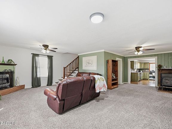 5th image of 109 Boyer Rd