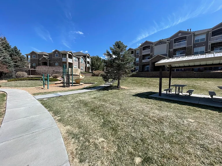 7440 S Blackhawk St #16303 — Photo 15