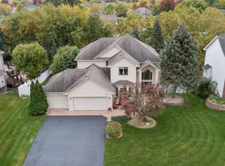 9270 Tewsbury Gate, Maple Grove, MN 55311