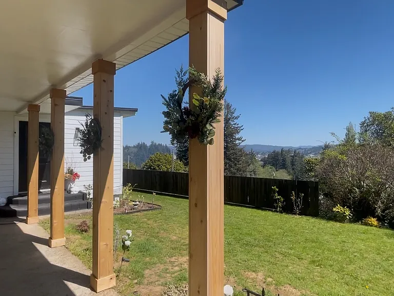 1398 Oregon Ave — Photo 6