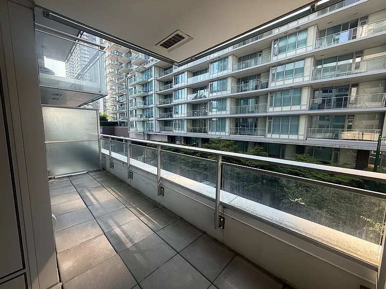 455 SW Marine Dr #509 — Photo 15