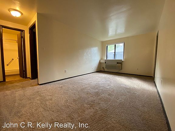 4th image of 400 Kellywood Mnr #412