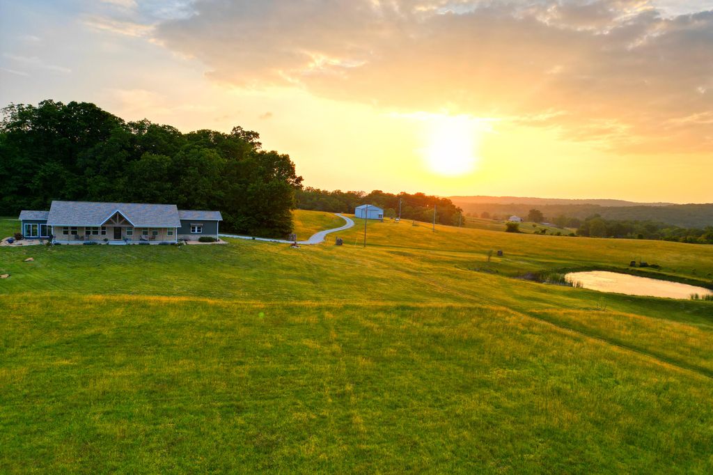 995 Badger Road, Oldfield, MO - View 2