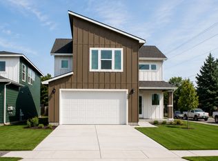 802 N Viewmont Rd, Greenacres, WA 99016