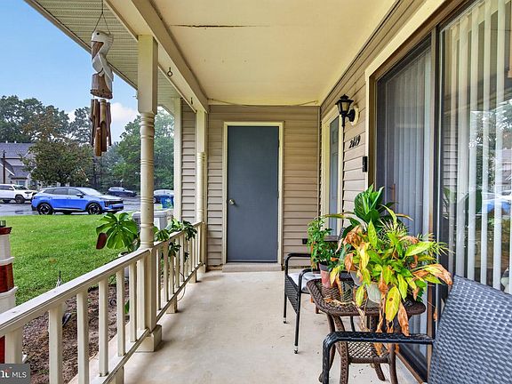 3rd image of 2619 Flagstaff Ct
