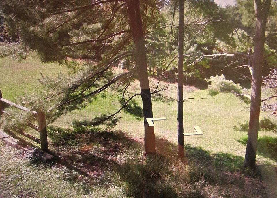 2nd image of 1355 Welsh Rd