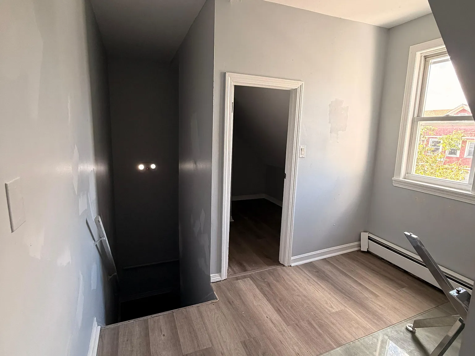 3 bed, 1.5 bath, 1200 sqft, $1,600 — Photo 3