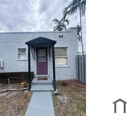 25 SW 10th St #5