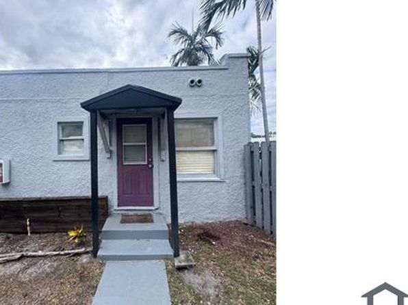 25 SW 10th St #5