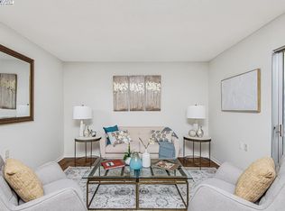 1109 Golden Rain Rd APT 2, Walnut Creek, CA 94595