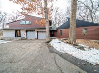 6835 Buckthorn Dr NW, Rochester, MN 55901