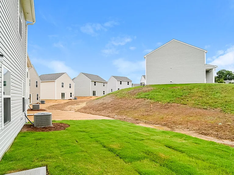 8014 Moose Creek Dr — Photo 17