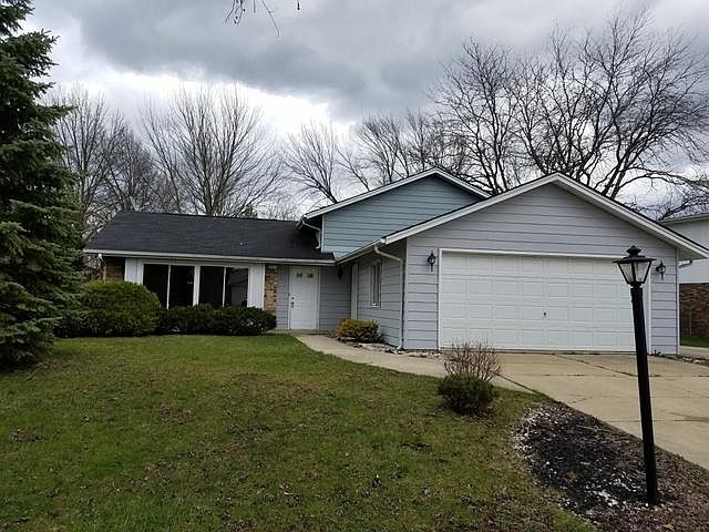 1st image of 22511 Lakeshore Dr