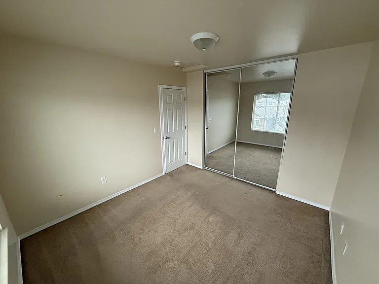 3382 S 283rd Ln — Photo 27