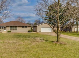 54600 N Elm Rd, Mishawaka, IN 46545