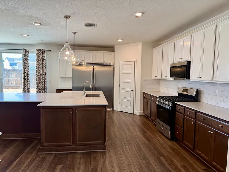 5817 E Truman Ave — Photo 9