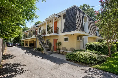 516 K St #A Photo 1