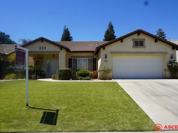 8407 Glenlakes Ct, Bakersfield, CA 93312