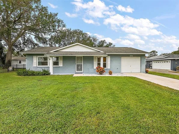 33427 Picciola Dr, Fruitland Park, FL 34731