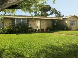 6600 SW 6th St, Pembroke Pines, FL 33023