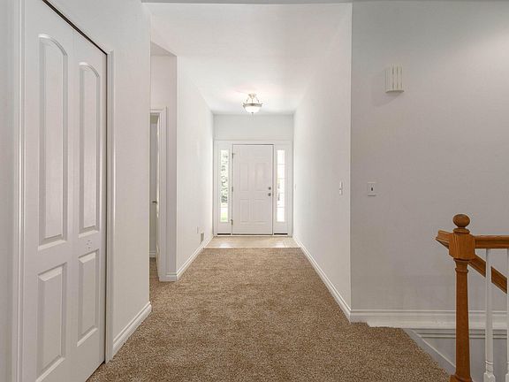 4th image of 3201 Ivy Ln