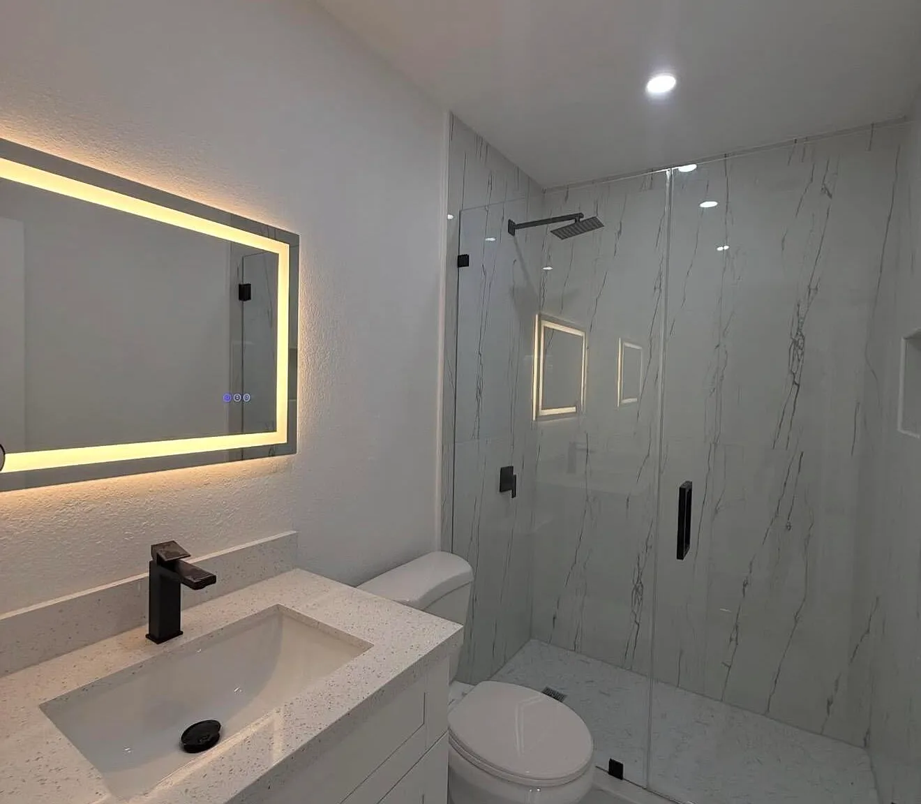 3 bed, 2.0 bath, 1300 sqft, $3,500 — Photo 2