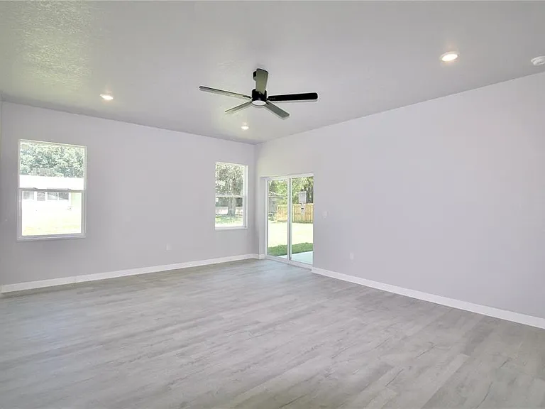 4000 Garienda Ave — Photo 17
