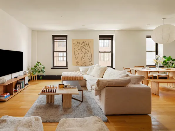 14 Prince Street image 3 of 16