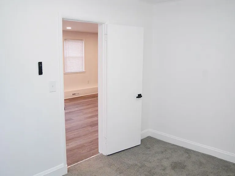 1130SMA — Photo 2