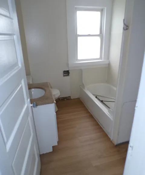73 E Blake Ave — Photo 12