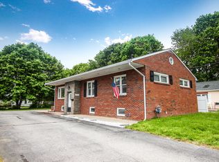 1129 Ocean Ave, New London, CT 06320