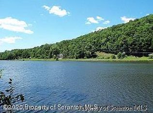 60 Paradise Lane Saddle Lk, Tunkhannock, PA 18657