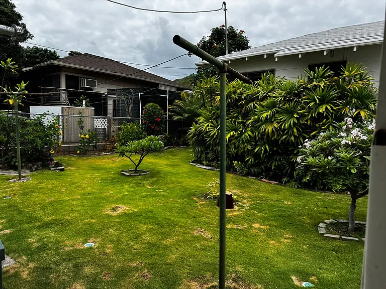 3317 Hinano St — Photo 2