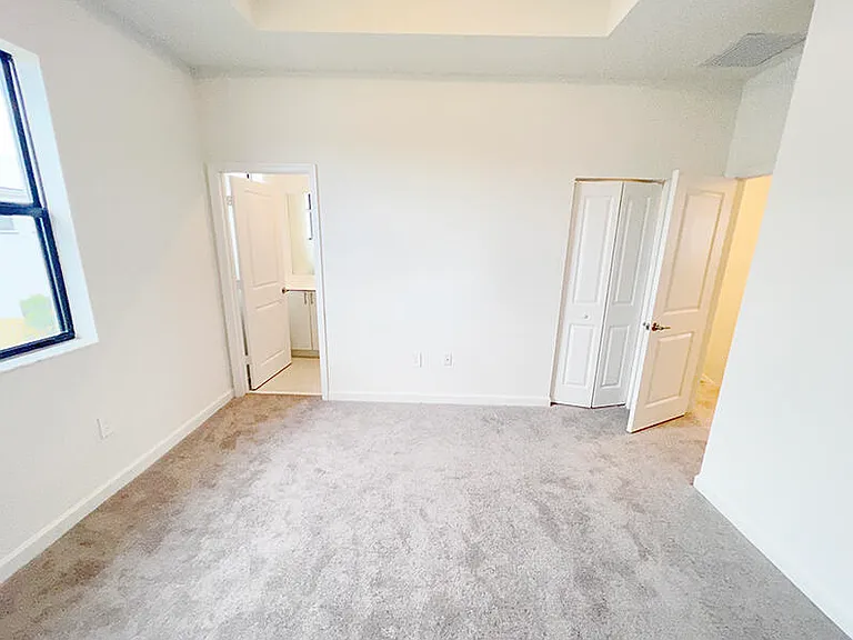 13302 SW 286th St #13302 — Photo 10