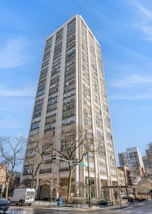 70 W Burton Pl APT 1003, Chicago, IL, 60610