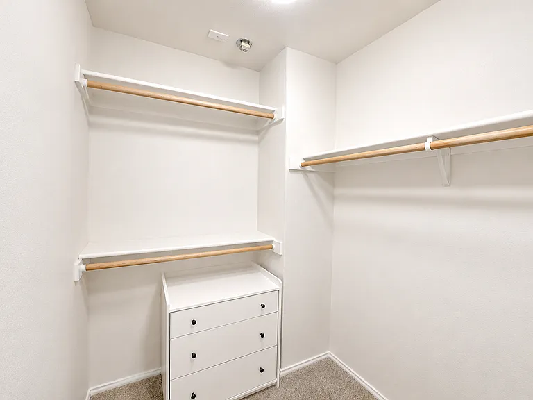 5406 Boot Scootin Ct — Photo 29